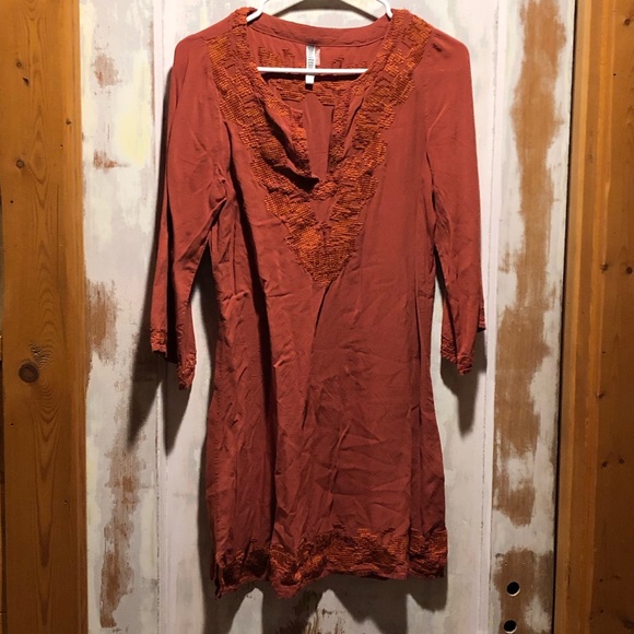 Monoreno Rust Tunic - Picture 1 of 4